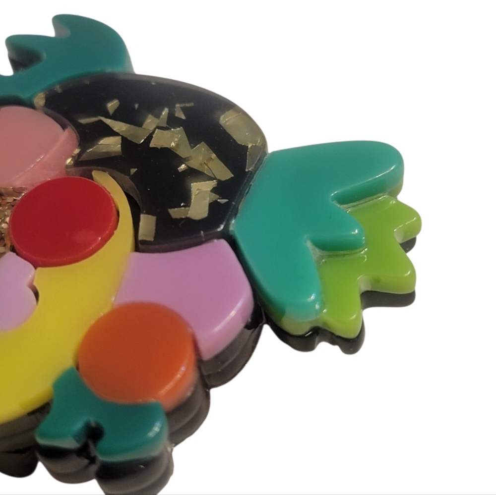 Bohemian Style Lady Brooch - Picture 4 of 6